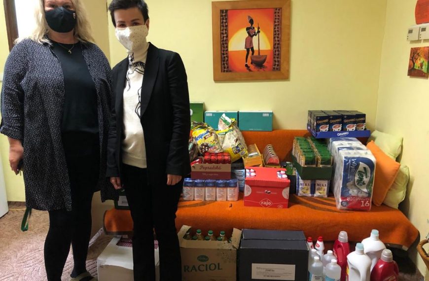 POMÁHAME AJ ŽENÁM V KRÍZOVÝCH CENTRÁCH